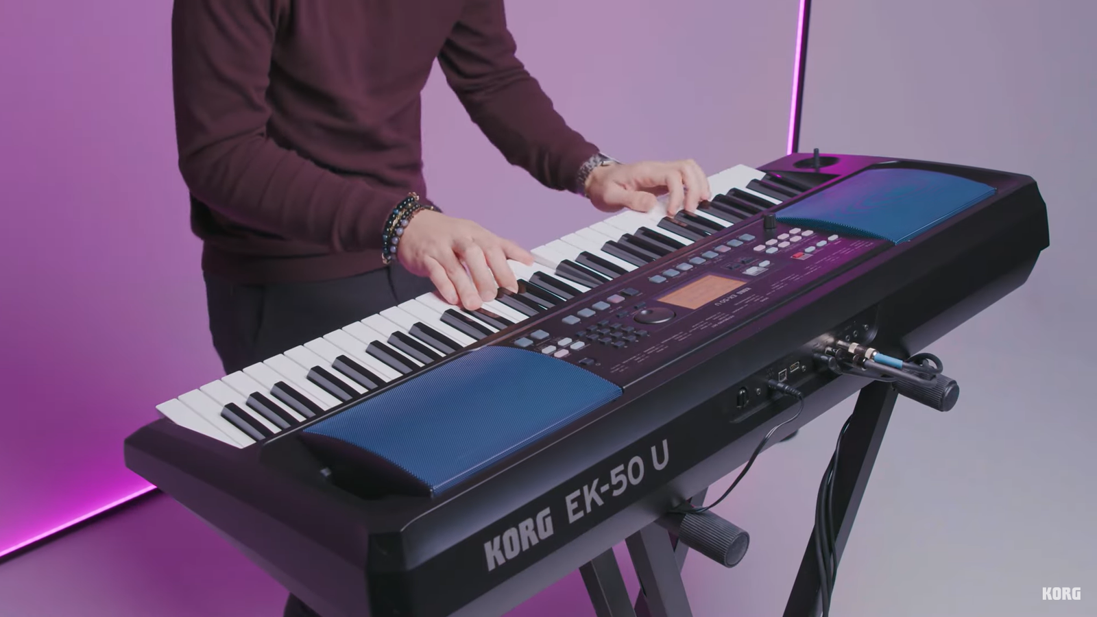Korg EK-50U