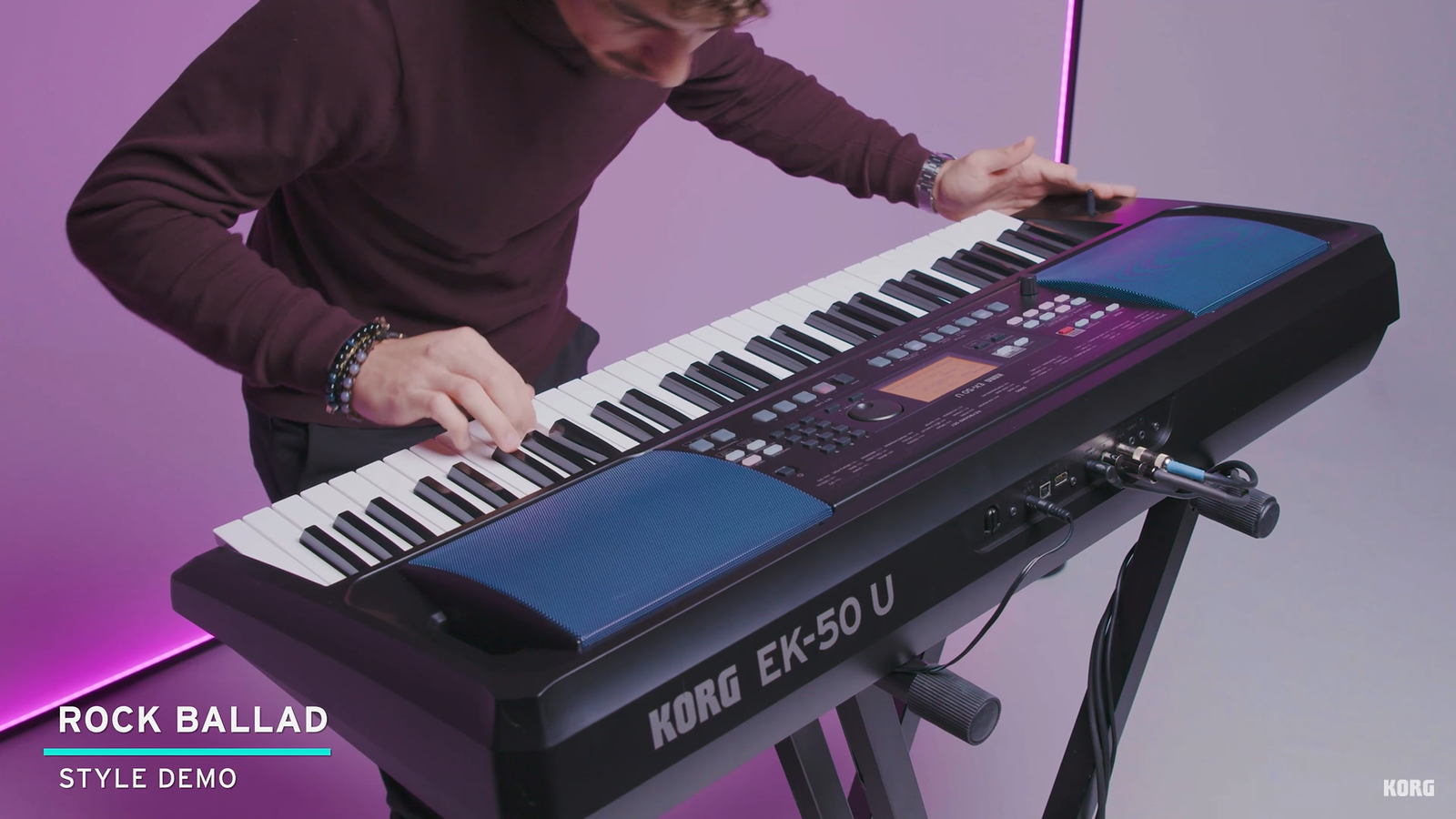 Korg, 61-key Portable Keyboard