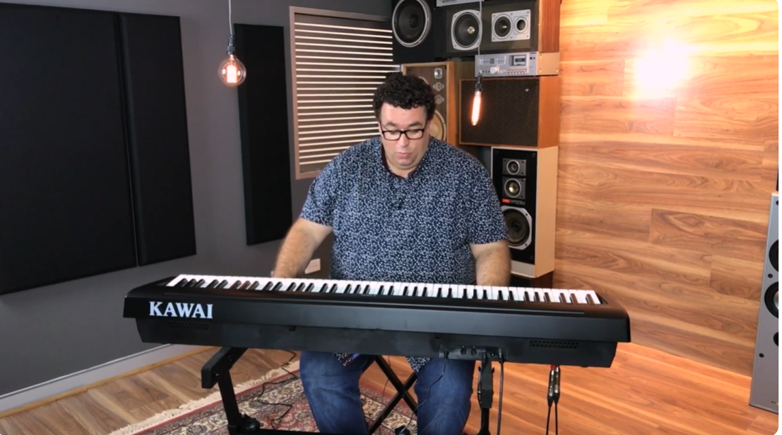 Es 110 B Digital Piano Black