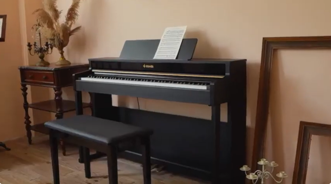 DONNER DDP 400 PIANO